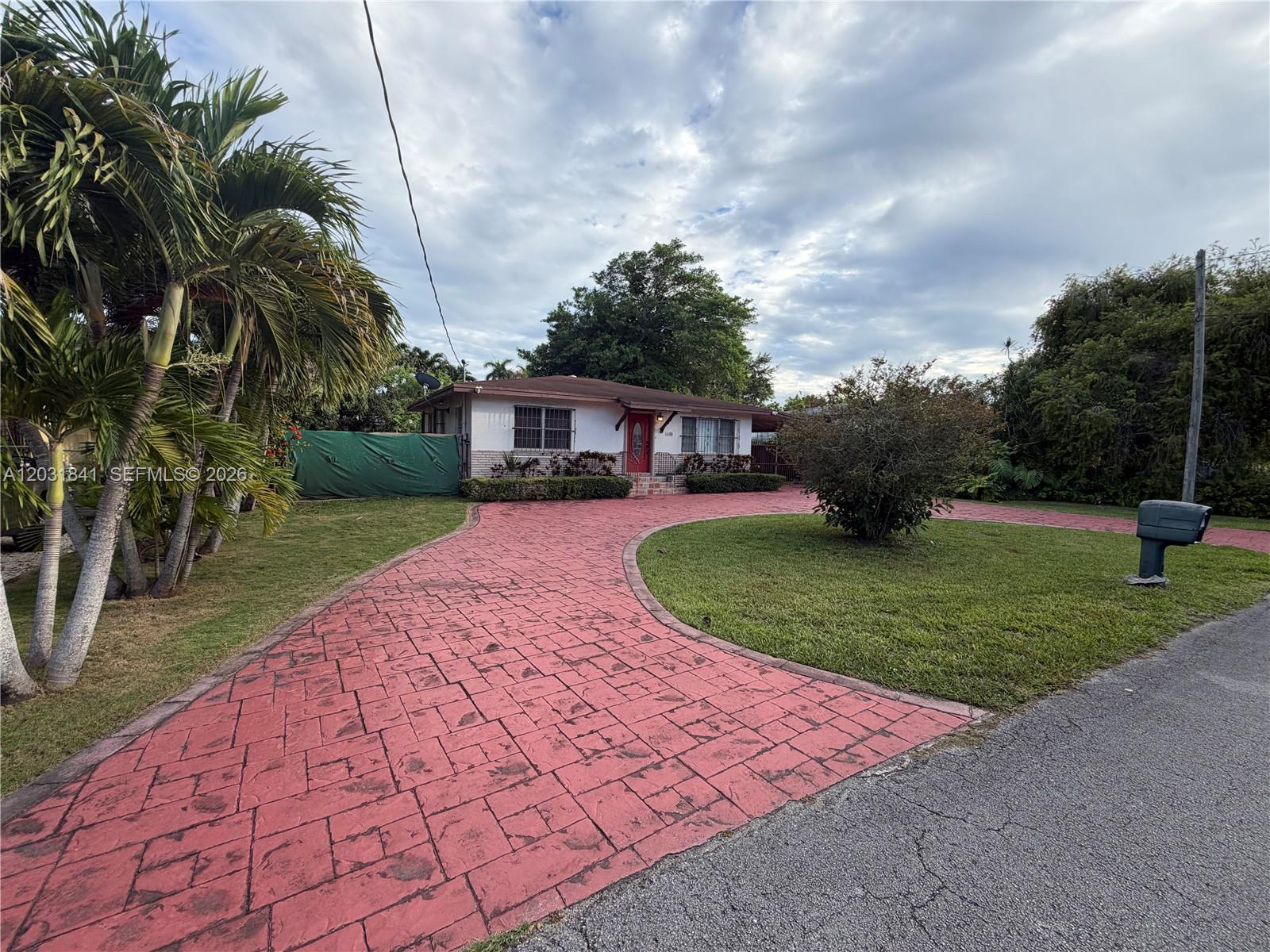 6318 SW 27th St, Miami FL 33155 photo 3