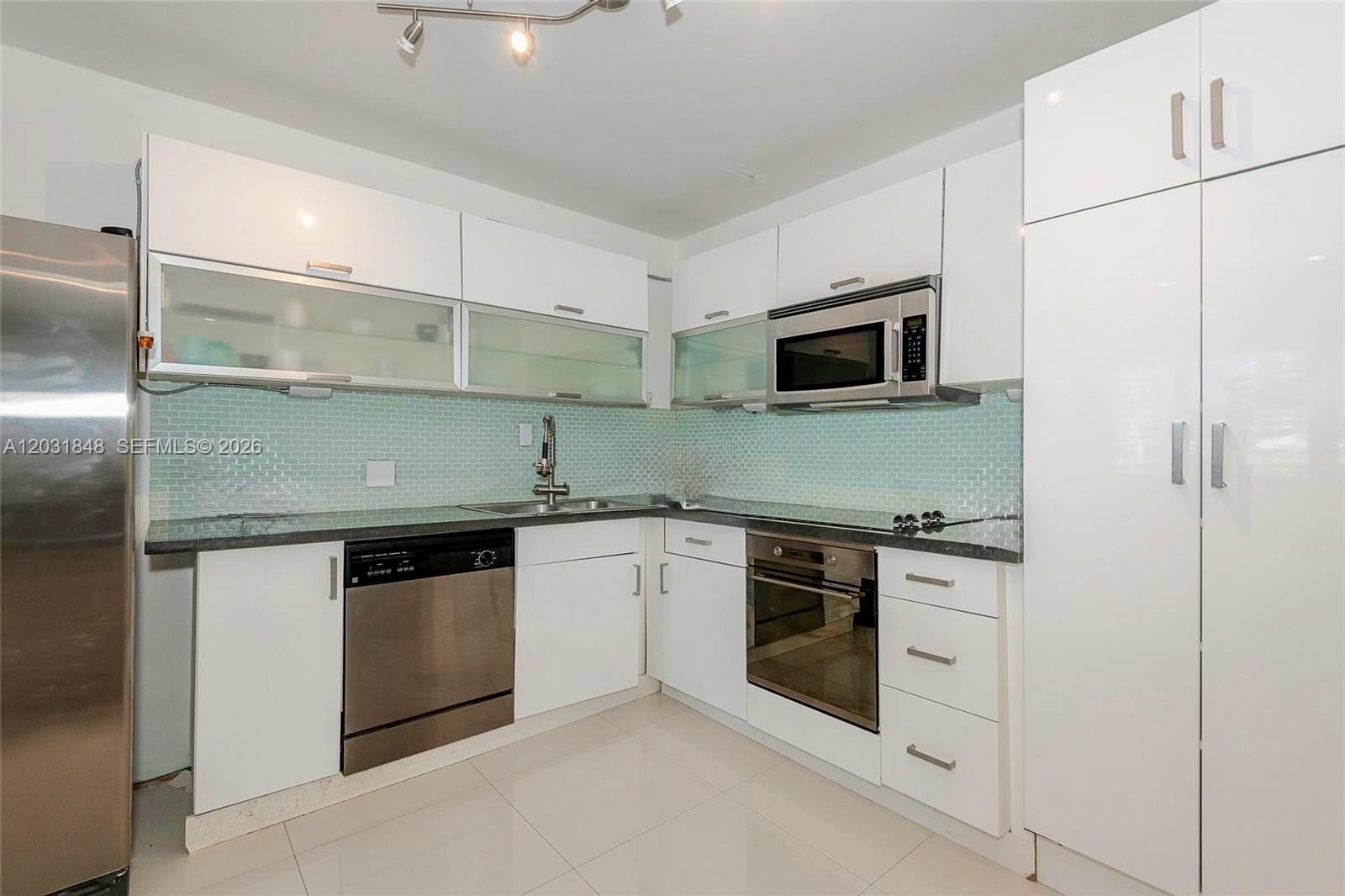 900 Bay Dr # 122, Miami Beach FL 33141 photo 5