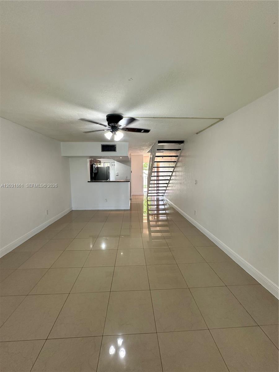 9250 Fontainebleau Blvd # 202, Miami FL 33172 photo 4