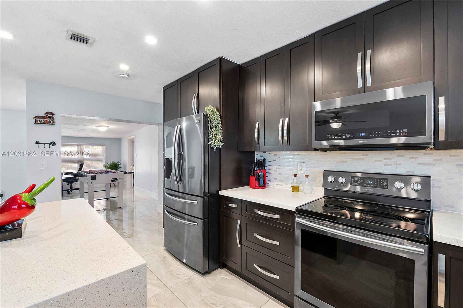 6810 Douglas St, Hollywood FL 33024 photo 5