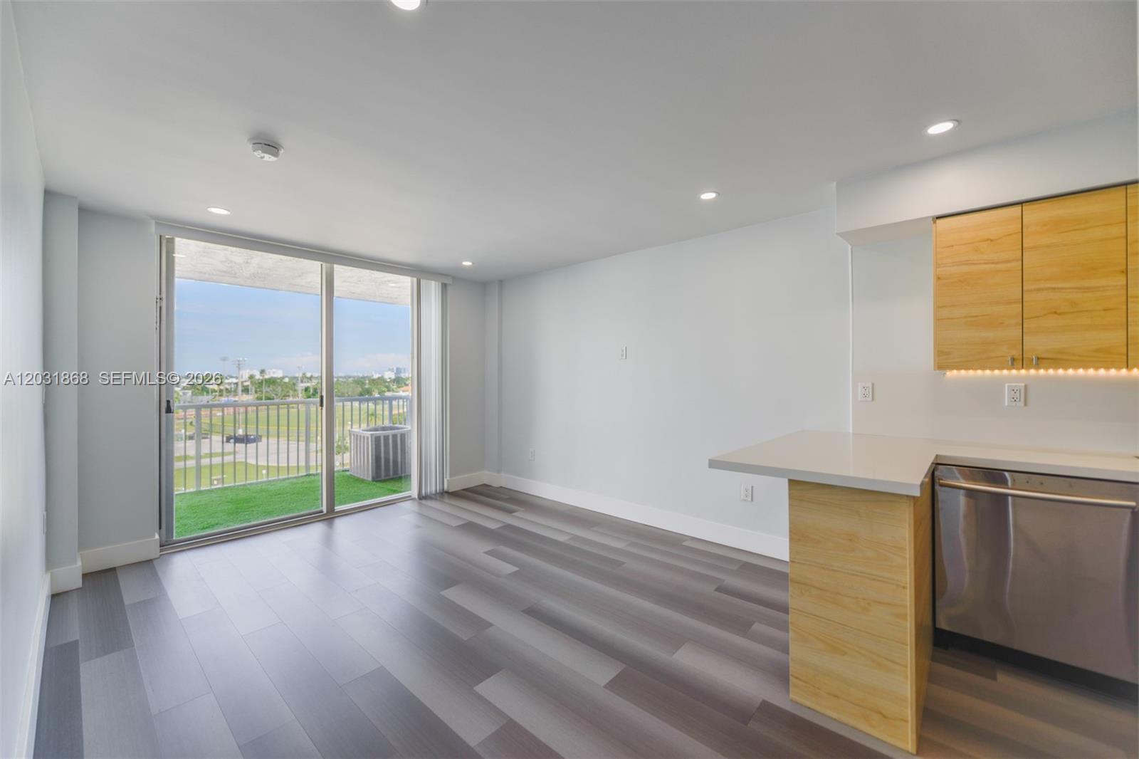 1800 NW 24th Ave # 712, Miami FL 33125 photo 4