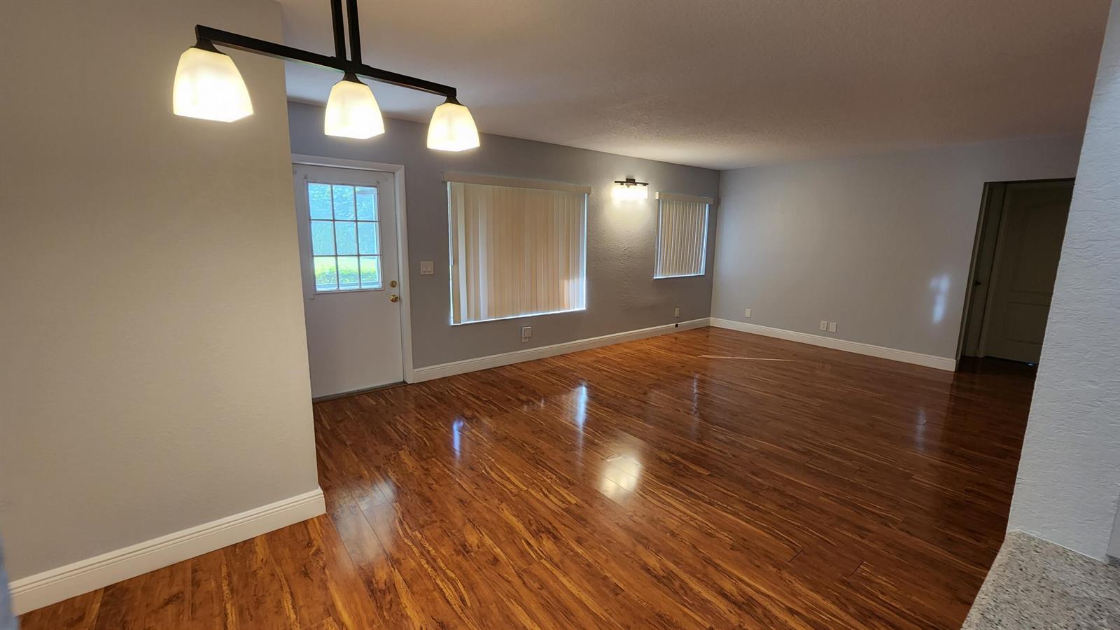 527 Shady Pine Way # C1, FL 33415
