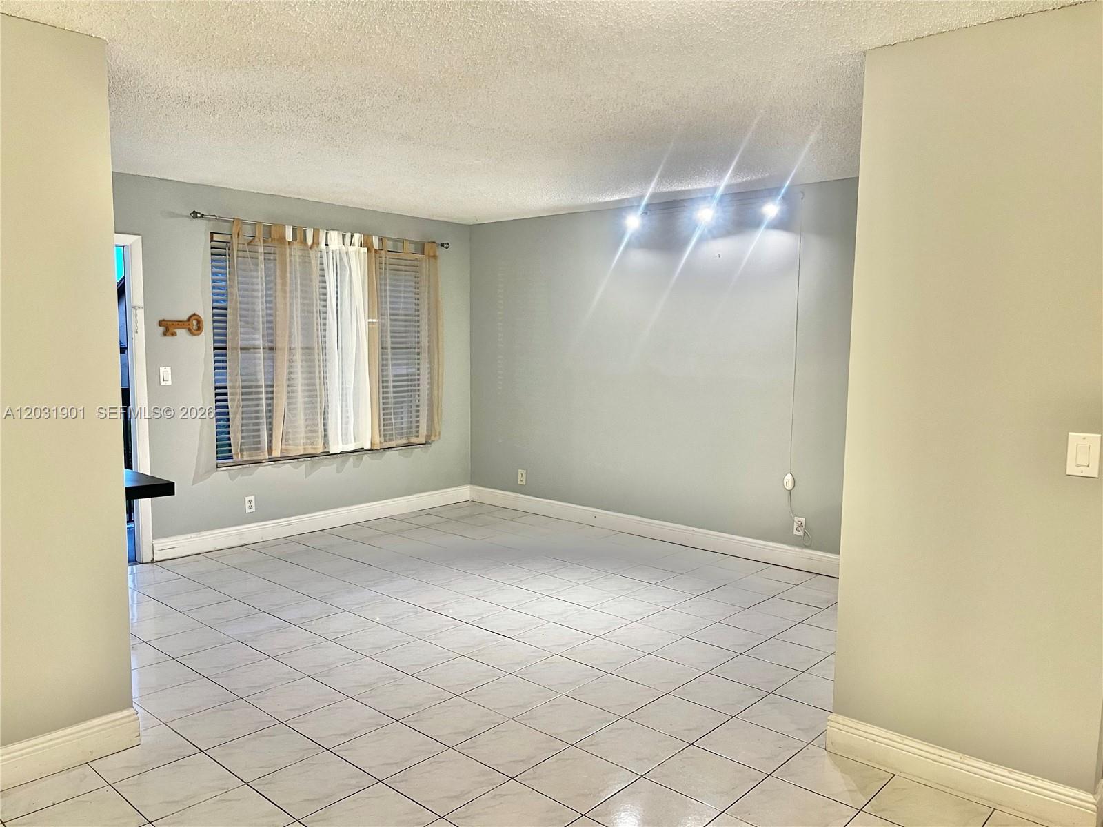 10002 Winding Lake Rd # 203, Sunrise FL 33351 photo 2
