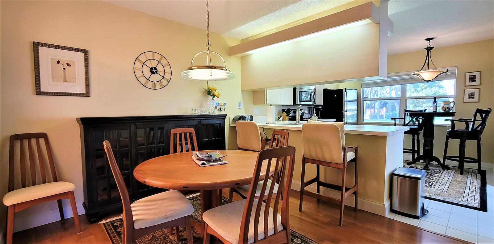1909 Hartford Court, West Palm Beach FL 33409 photo 4