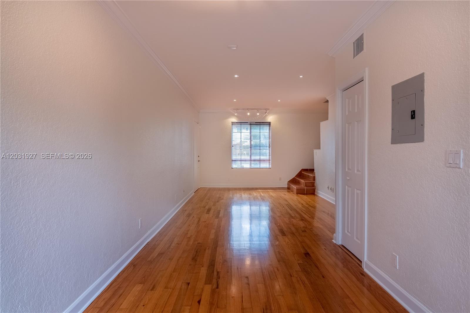 15 Madeira Ave # 9, Coral Gables FL 33134 photo 5