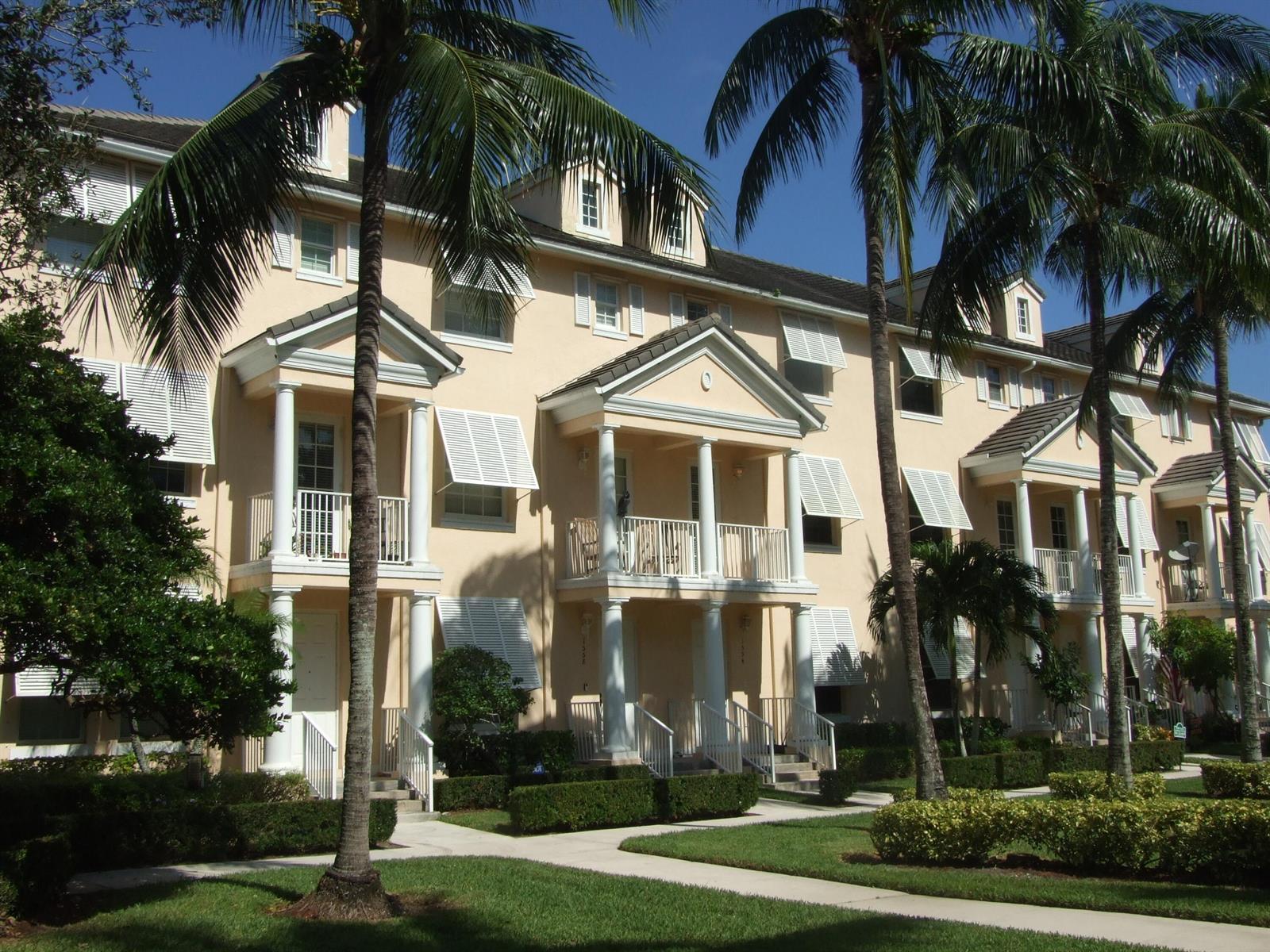 1554 Limetree Bay Avenue, Jupiter FL 33458