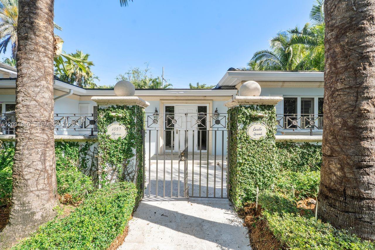 1037 Alfonso Ave, Coral Gables FL 33146 photo 3