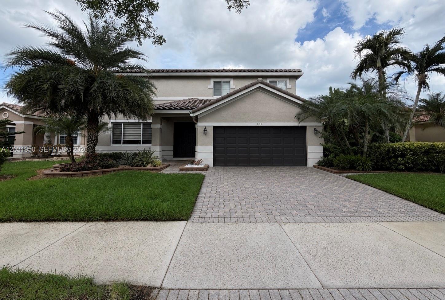 830 Hawthorn Ter, Weston FL 33327