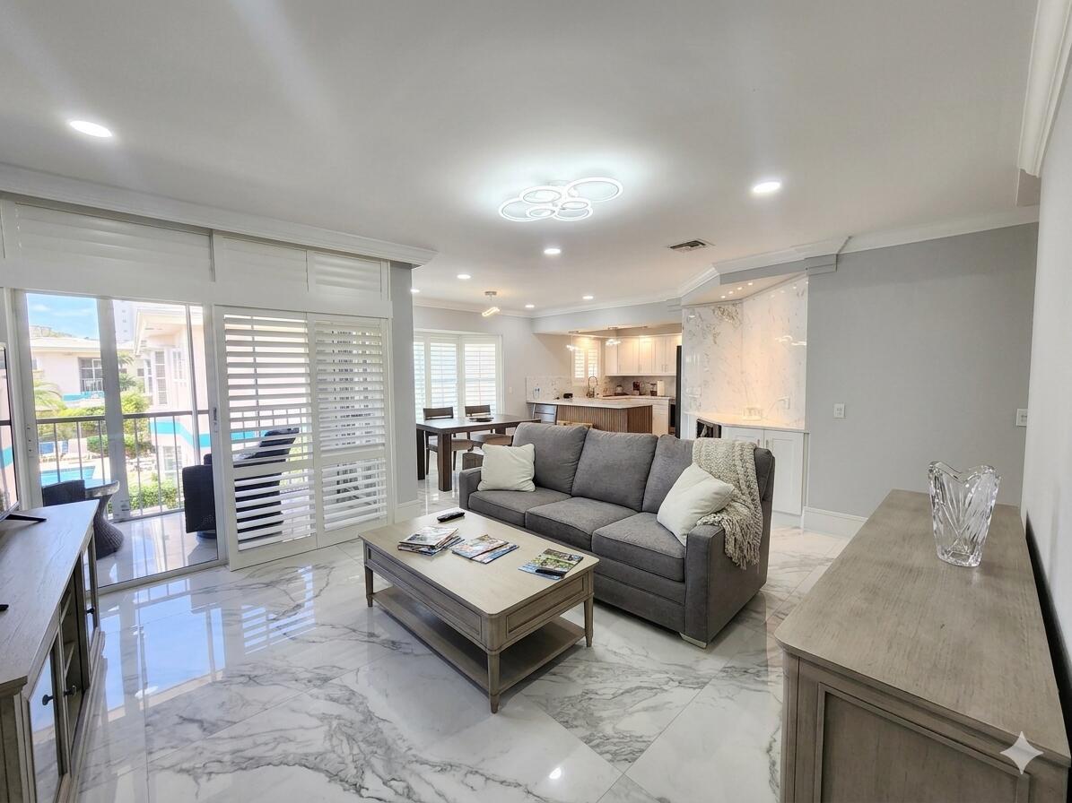 75 Venetian Drive # 11, Delray Beach FL 33483 photo 4