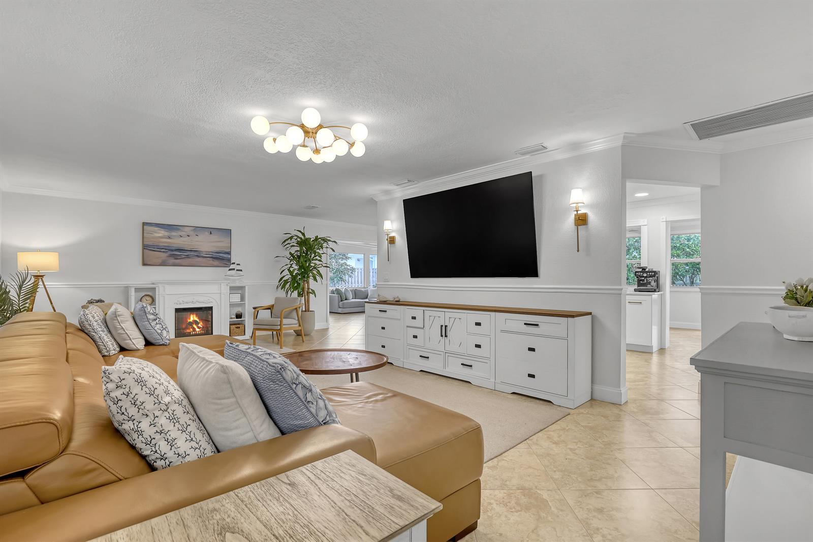 561 Anchorage Drive, North Palm Beach FL 33408 photo 2
