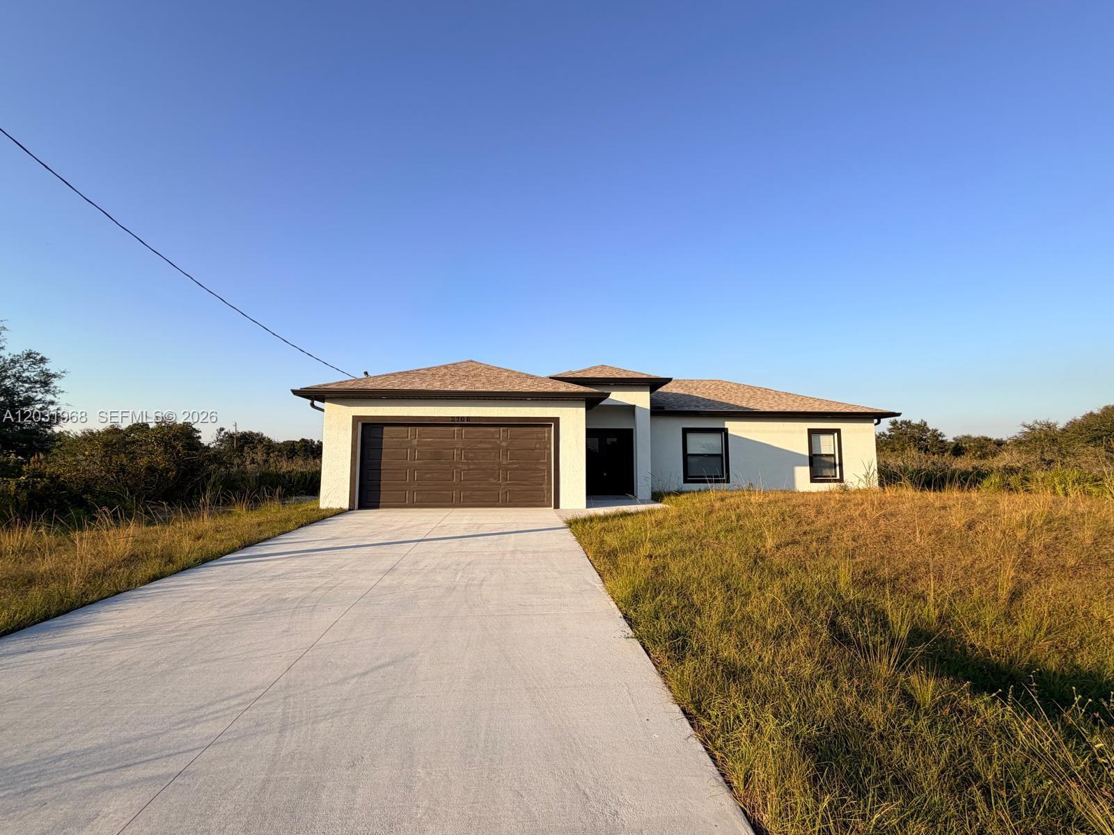 2706 72nd St W, Lehigh Acres FL 33971