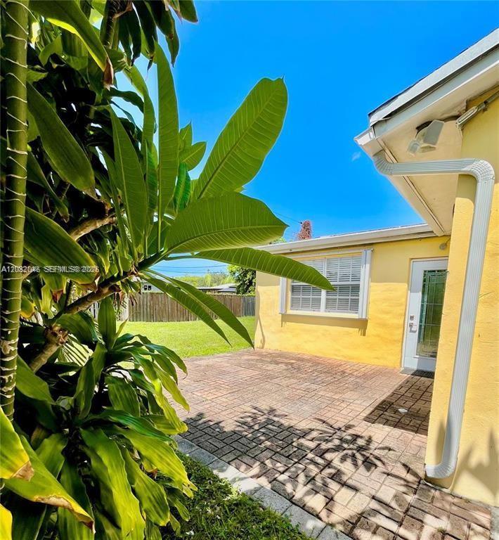 6815 NW 14th St # 6815, Plantation FL 33313