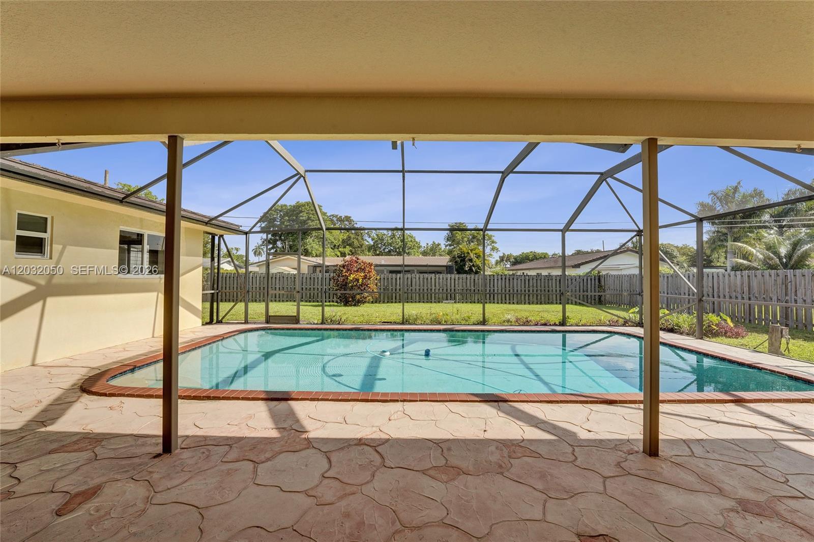 7421 NW 8th Ct, Plantation FL 33317 photo 3