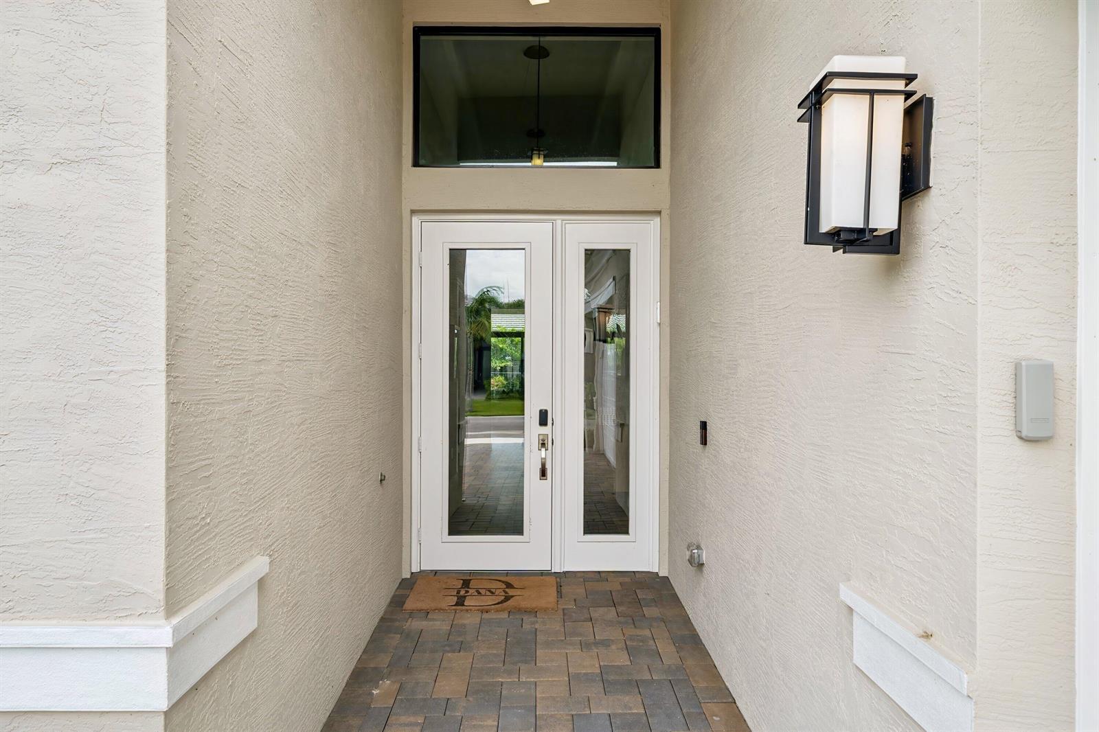 9812 Spruce Woods Drive, Boynton Beach FL 33473 photo 3