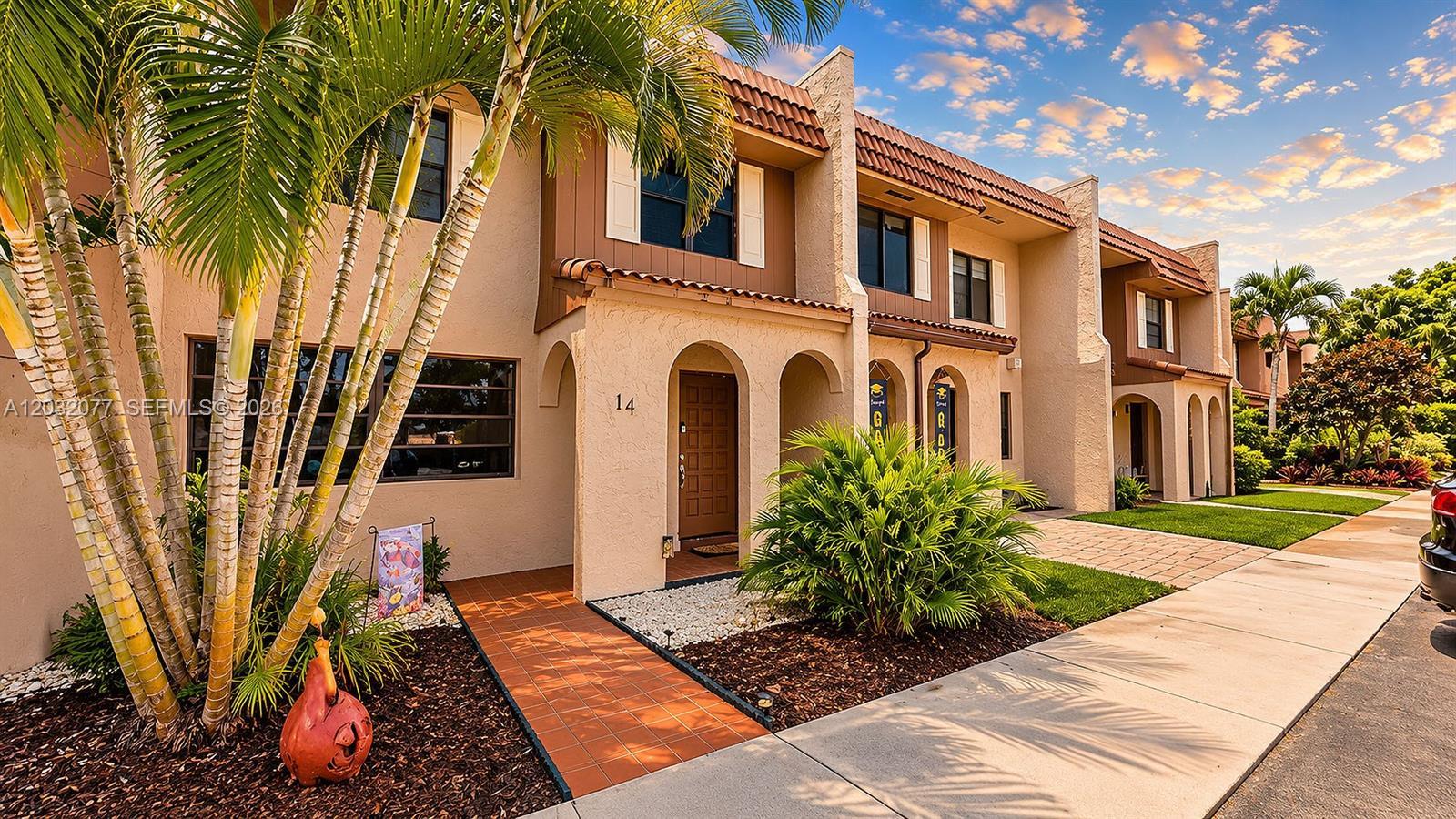 14 Matador Ln # 27, Davie FL 33324 photo 2