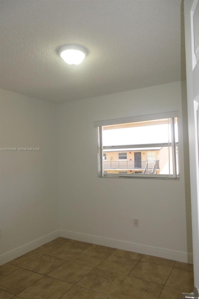 5461 W 24th Ave # 67, Hialeah FL 33016 photo 3