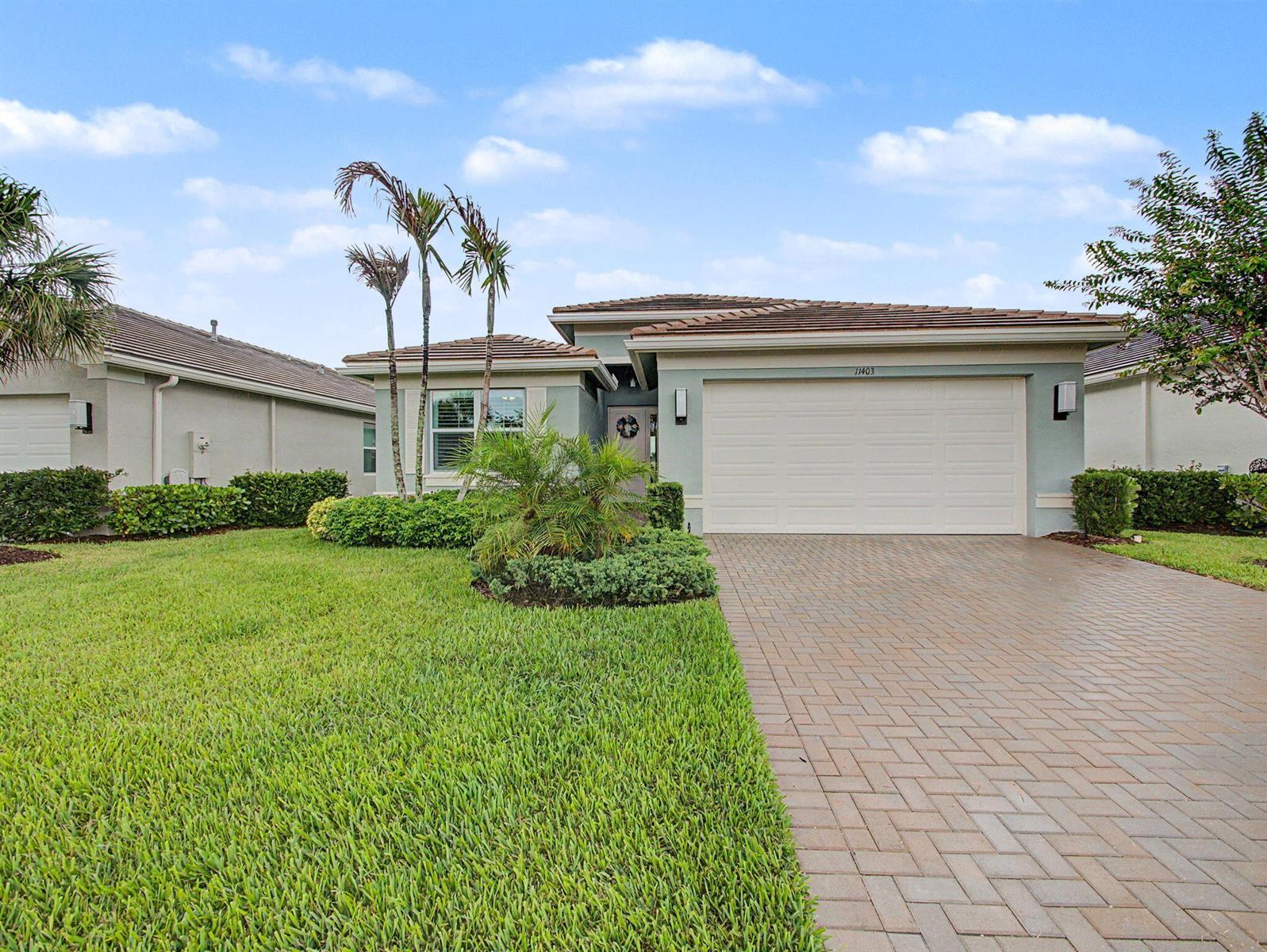 11403 SW Carlisle Crossing Avenue, Port St. Lucie FL 34987 photo 2