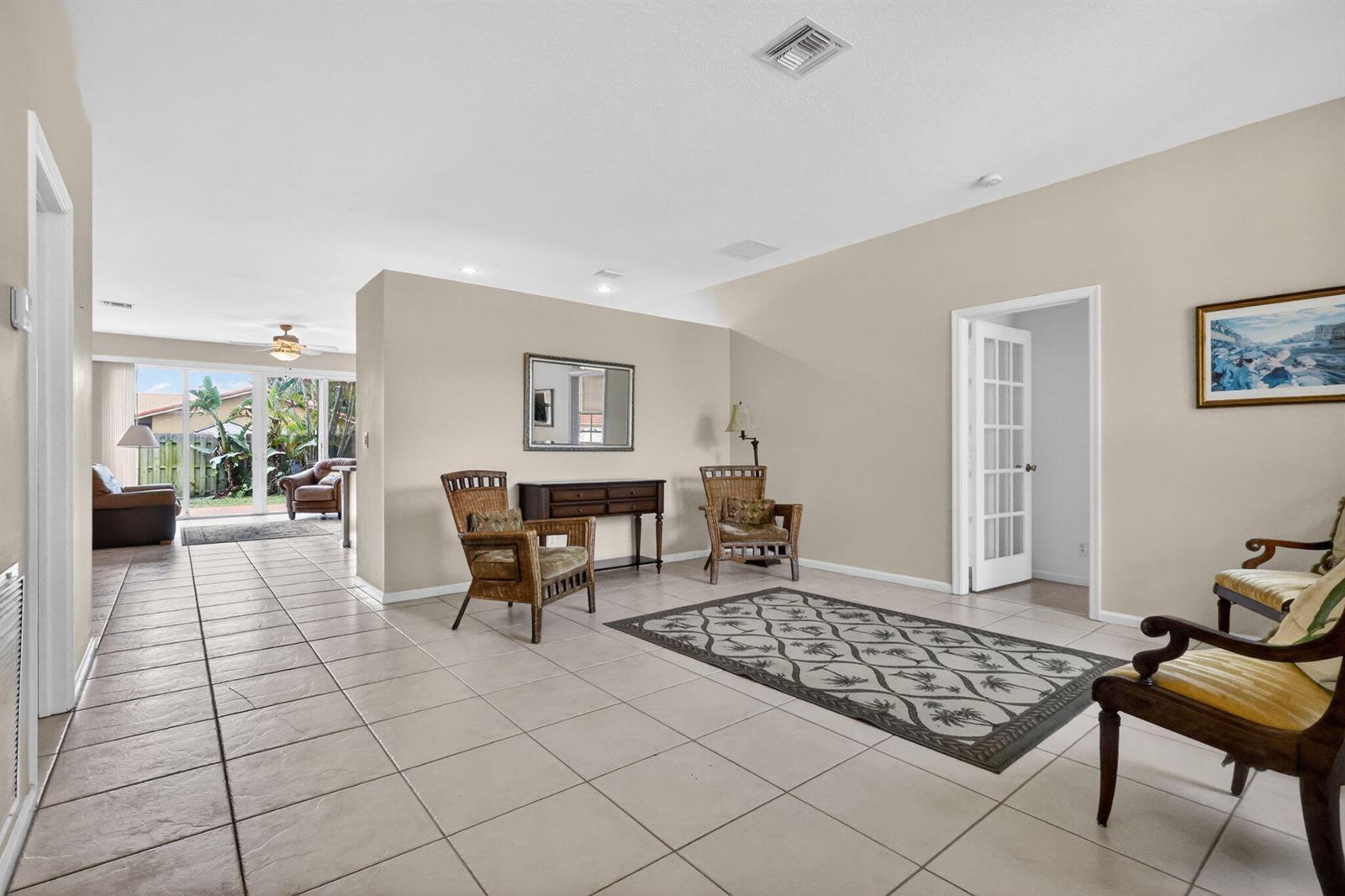 1701 Carson Avenue, FL 33460 photo 3