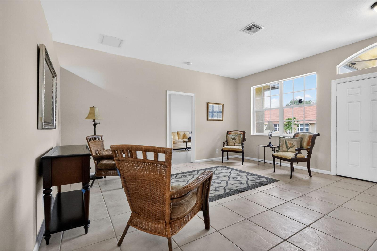 1701 Carson Avenue, FL 33460 photo 4