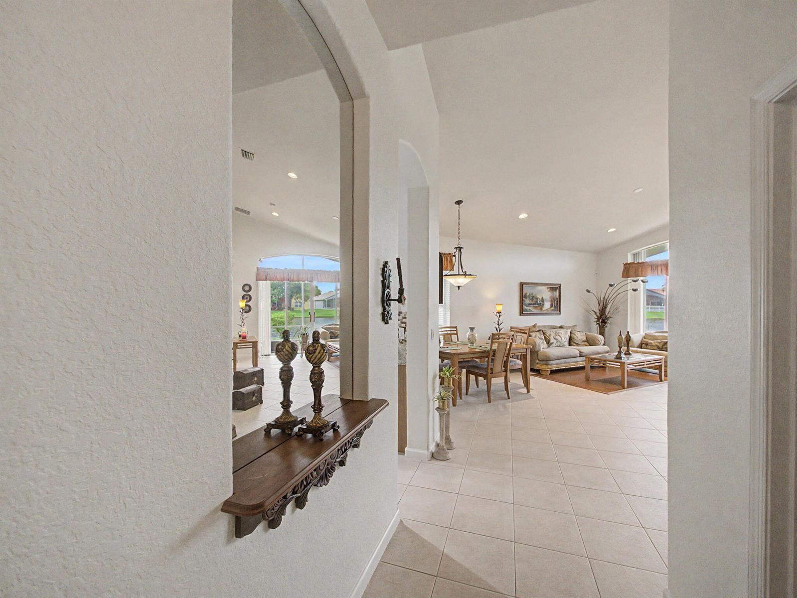 806 NW Rutherford Court, Port St. Lucie FL 34983 photo 2