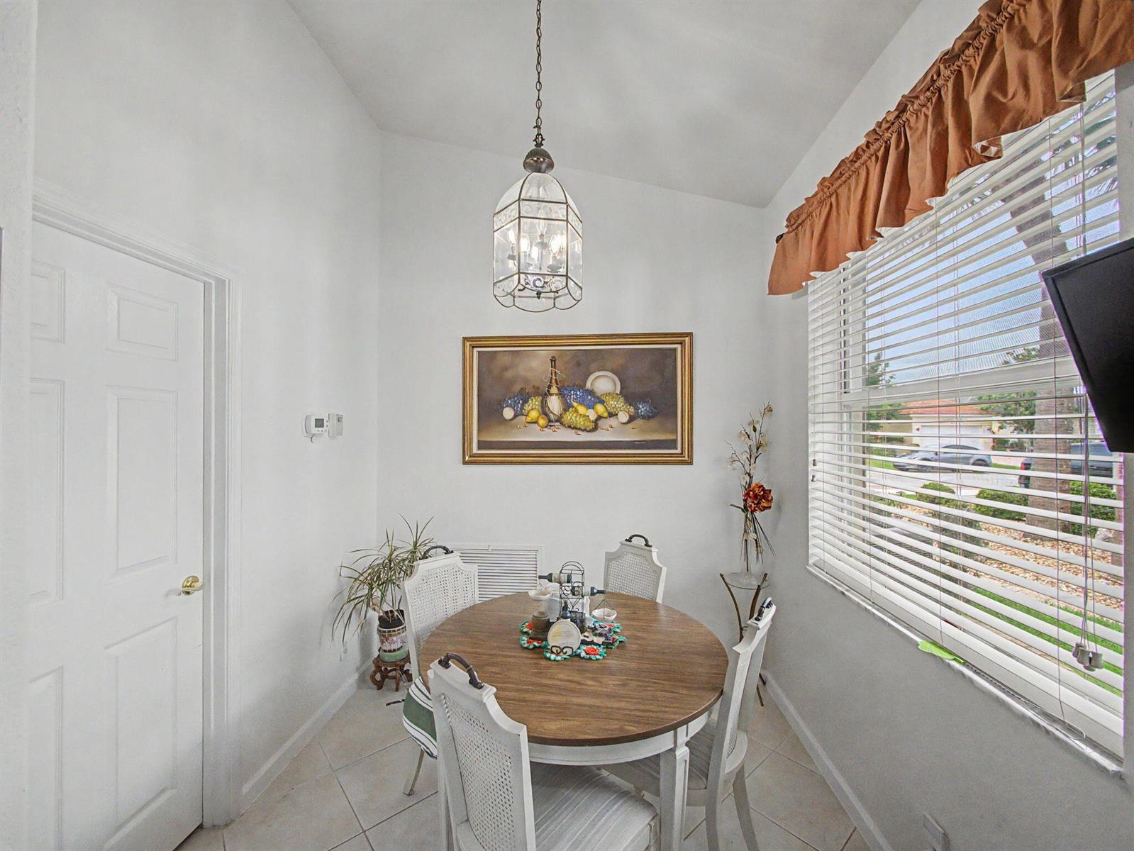 806 NW Rutherford Court, Port St. Lucie FL 34983 photo 5