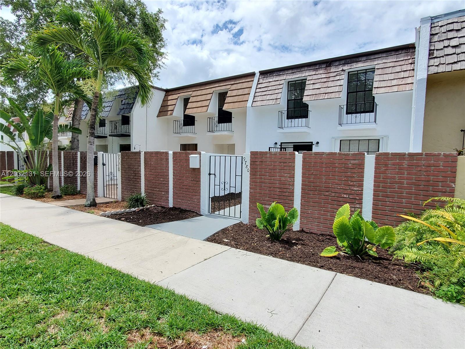 9780 SW 92nd Ter # 0, Miami FL 33176 photo 2