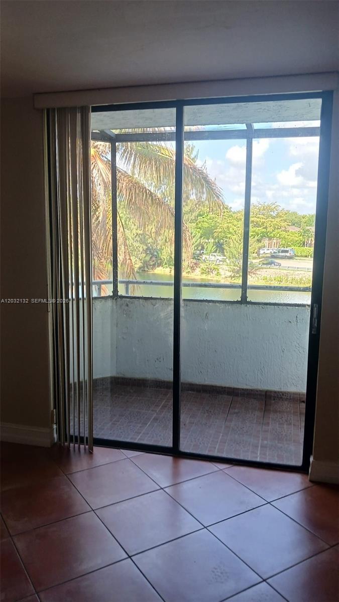 8335 SW 152nd Ave # 310, Miami FL 33193 photo 4