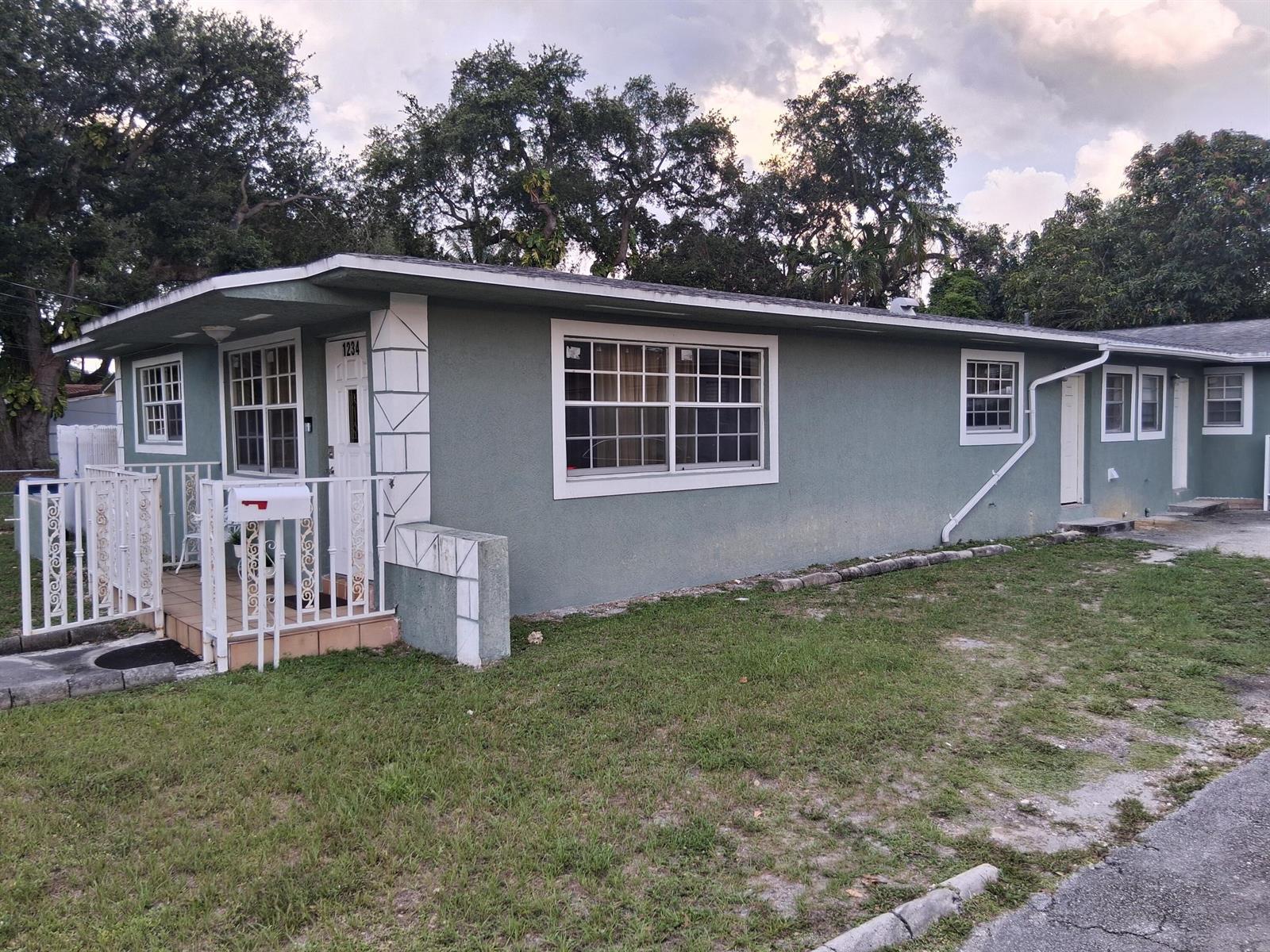 1234 NE 151st Street NE # 1, Miami FL 33162 photo 2