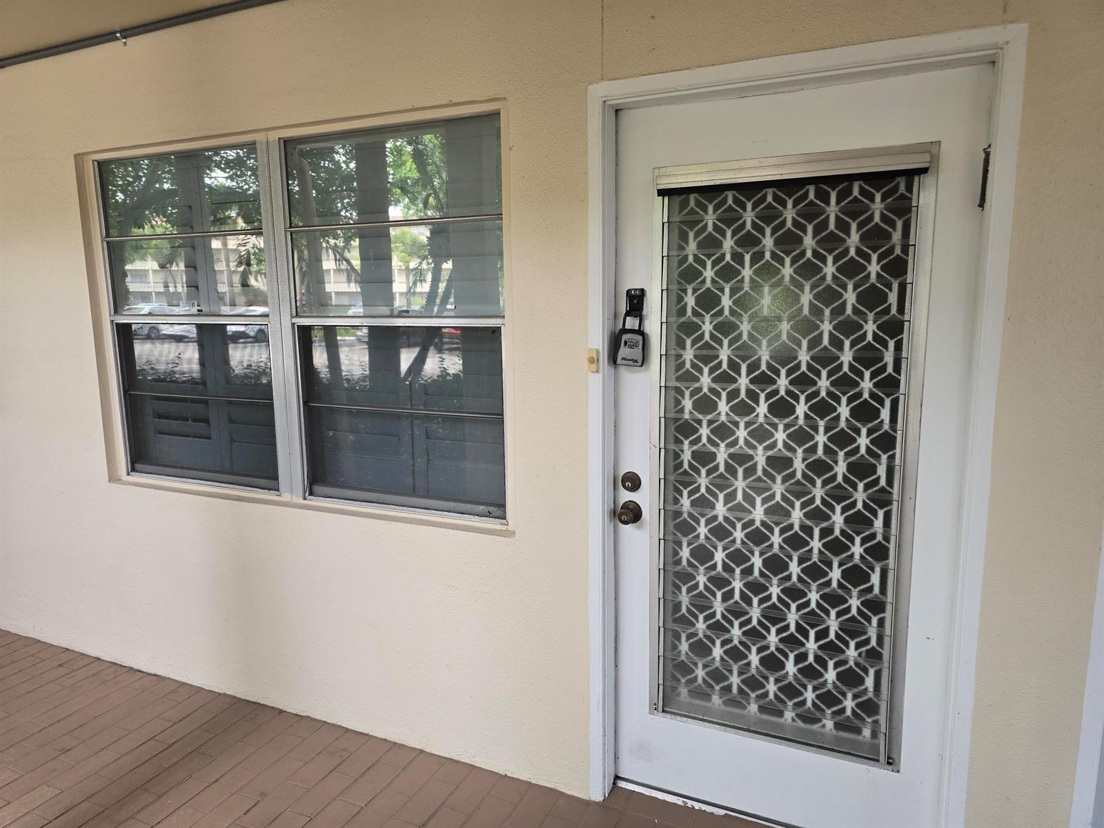 3205 Portofino Point # K1, Coconut Creek FL 33066 photo 3