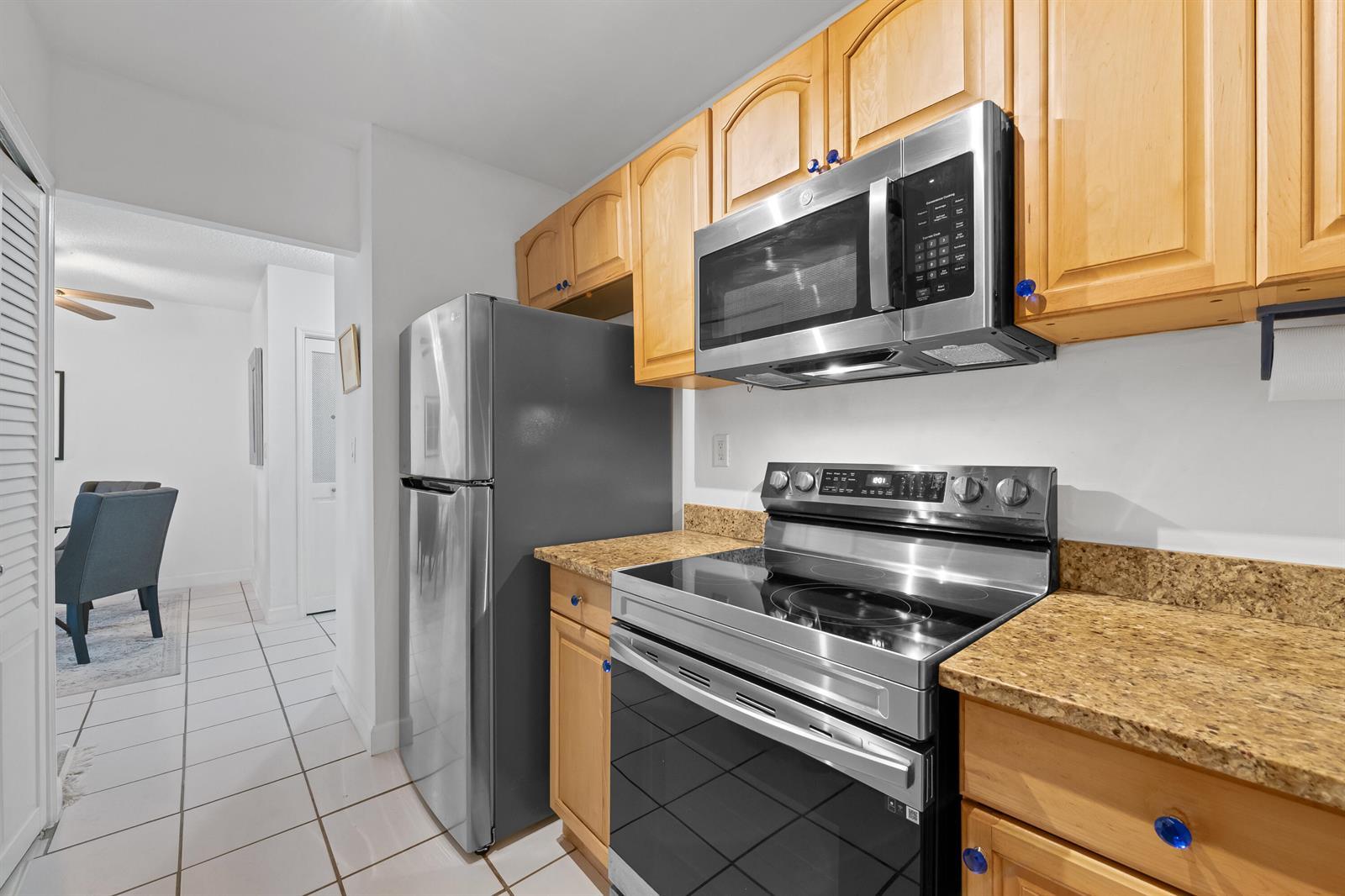 720 Orton Avenue # 402, Fort Lauderdale FL 33304 photo 5