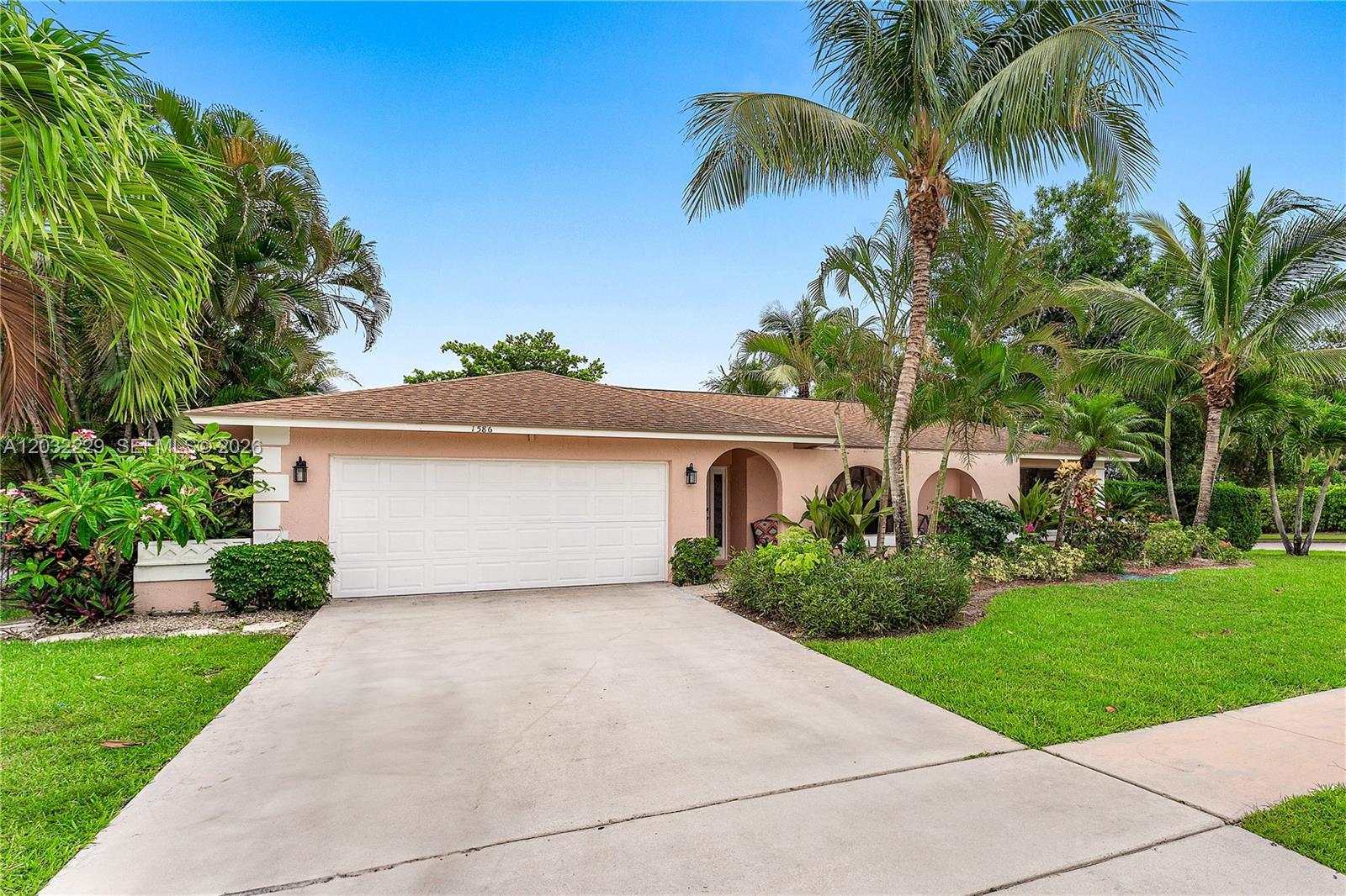 1586 Old Cypress Trl # 1, Wellington FL 33414 photo 3