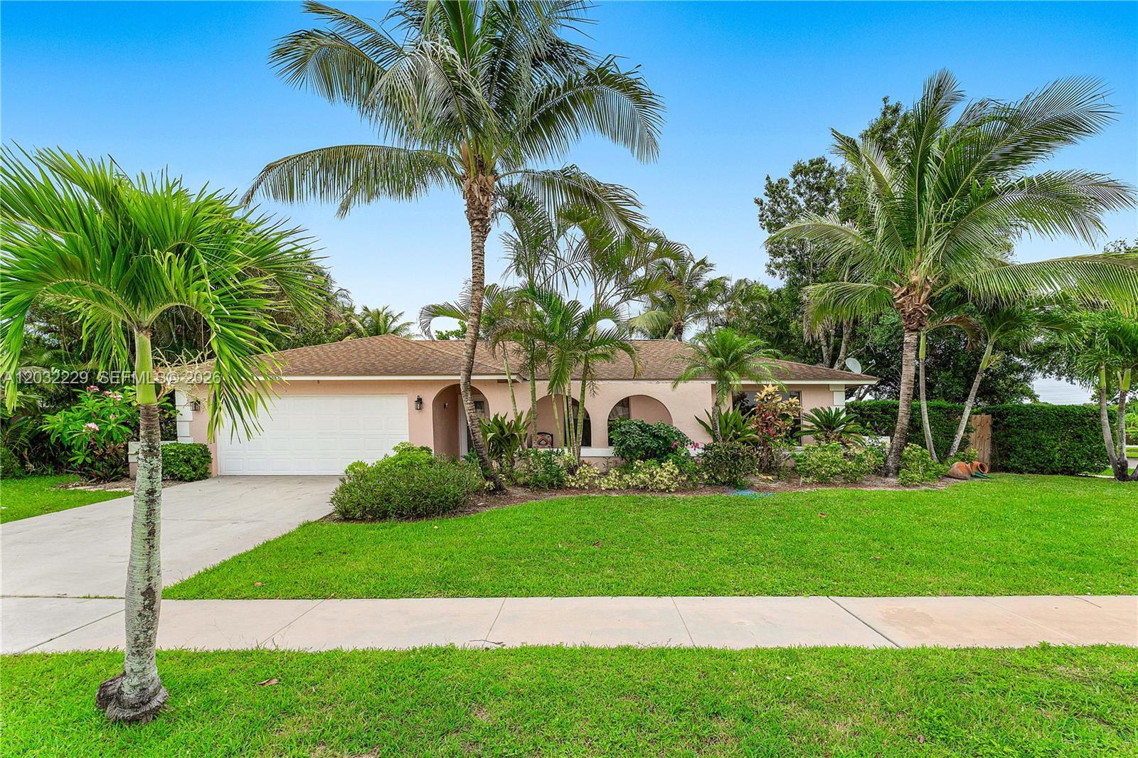 1586 Old Cypress Trl # 1, Wellington FL 33414