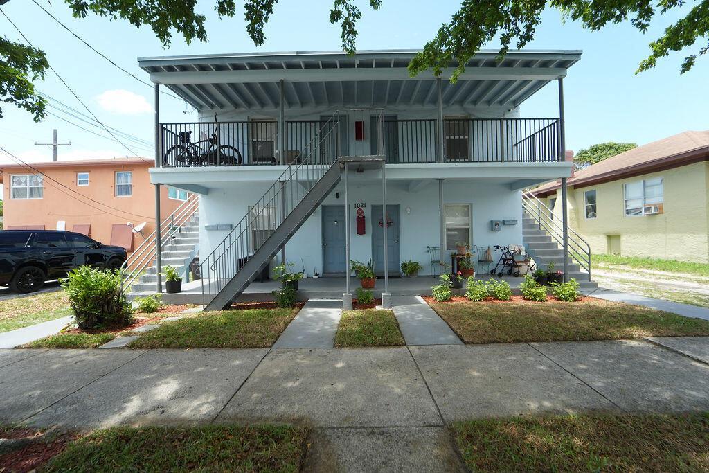 1021 14th Street, West Palm Beach FL 33401