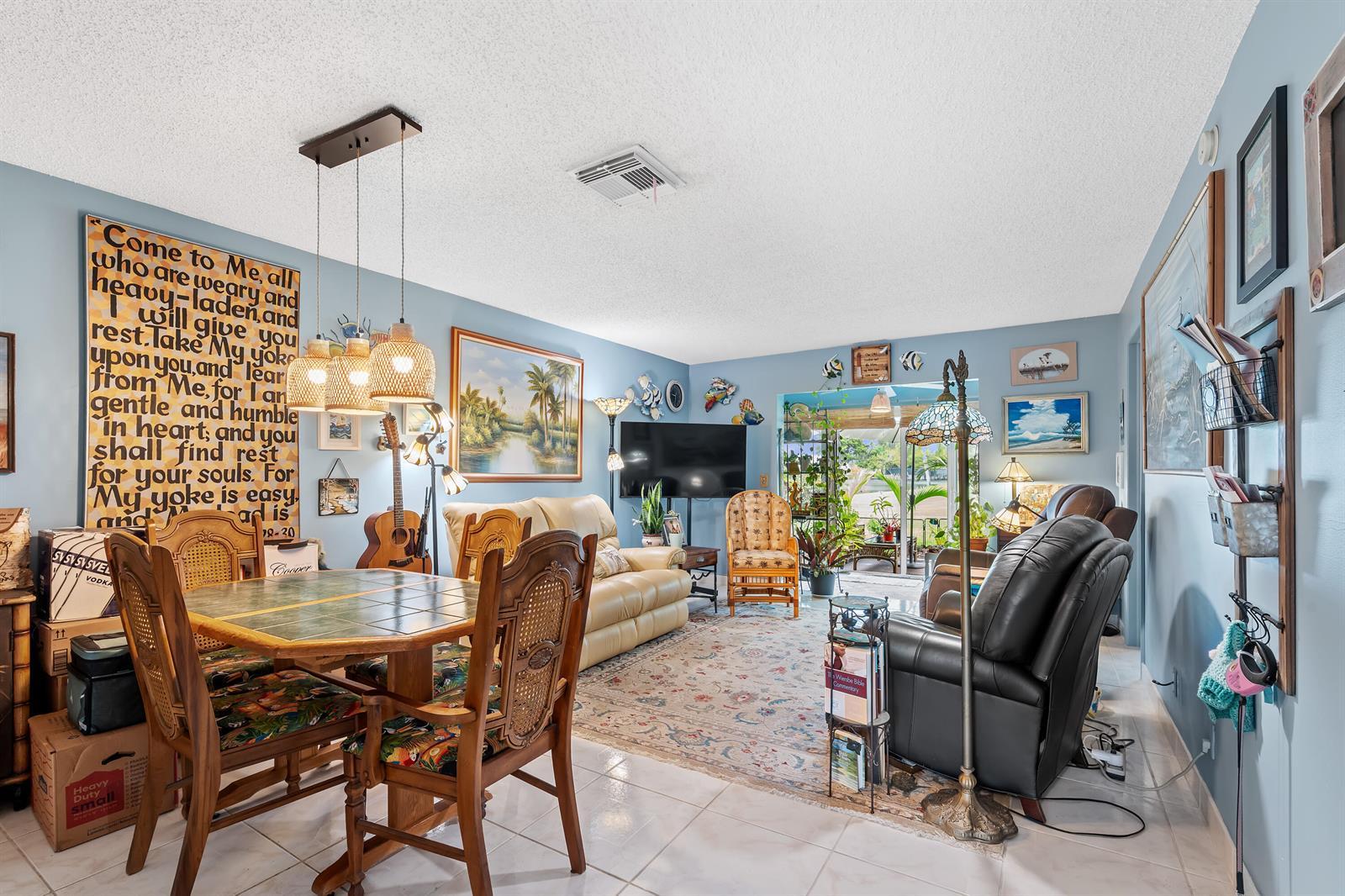 2017 SW Golf Lane # 113, Boynton Beach FL 33426 photo 5