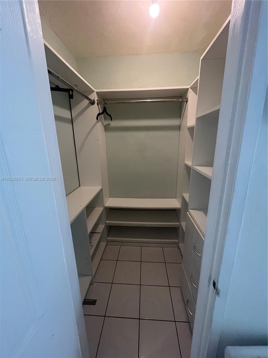 851 Meridian Ave # 44, Miami Beach FL 33139 photo 5
