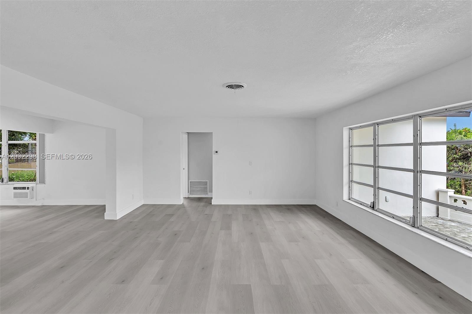 3940 NW 47th Ave, Lauderdale Lakes FL 33319 photo 5