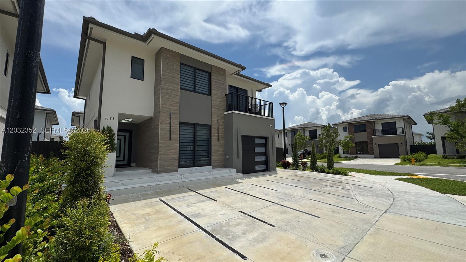 1183 NW 2nd Ter, Florida City FL 33034 photo 4