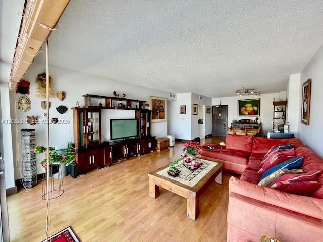 500 Bayview Dr # 1923, Sunny Isles Beach FL 33160 photo 4