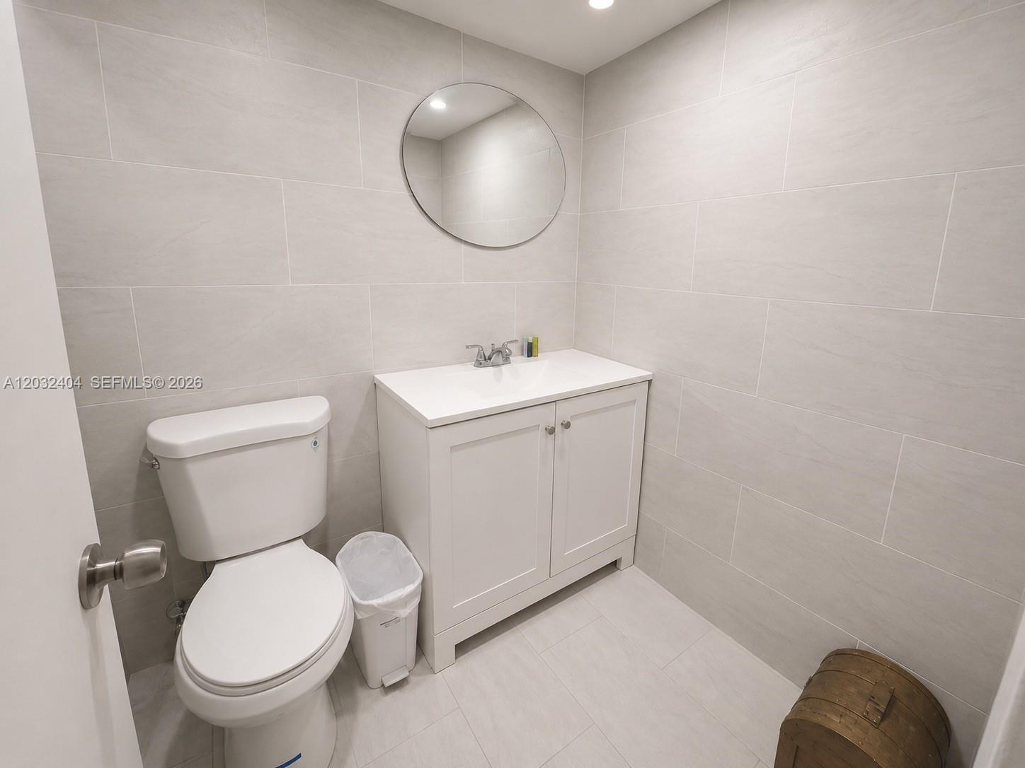 26 Diplomat Pkwy # 2325, Hallandale Beach FL 33009 photo 5