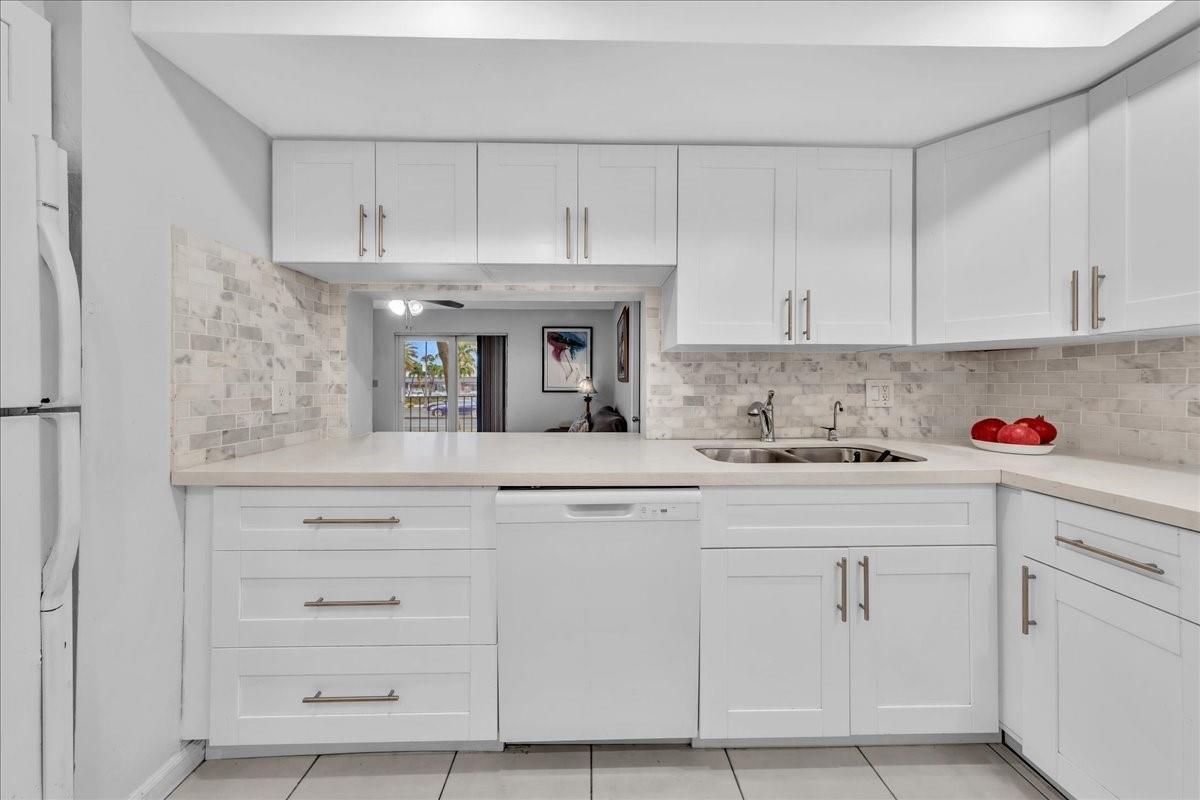 3909 N Ocean Boulevard # 113, Fort Lauderdale FL 33308 photo 4