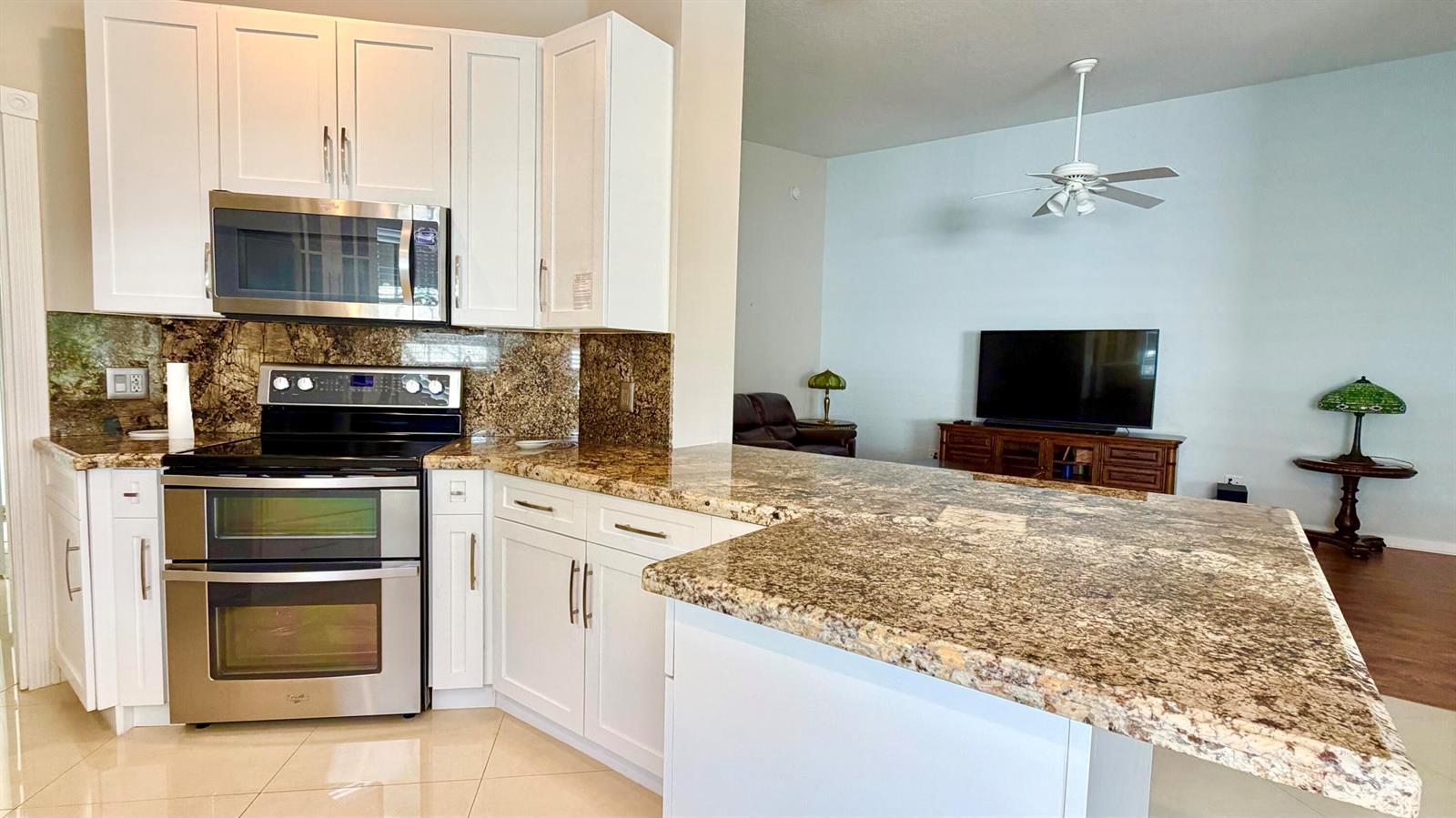 7735 Pine Island Way, West Palm Beach FL 33411 photo 4