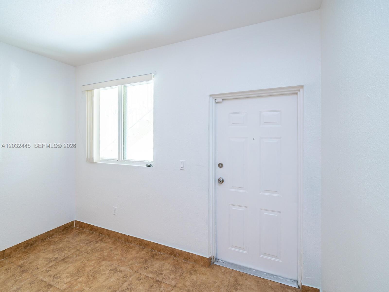 1663 SE 27th Dr # 108, Homestead FL 33035 photo 5