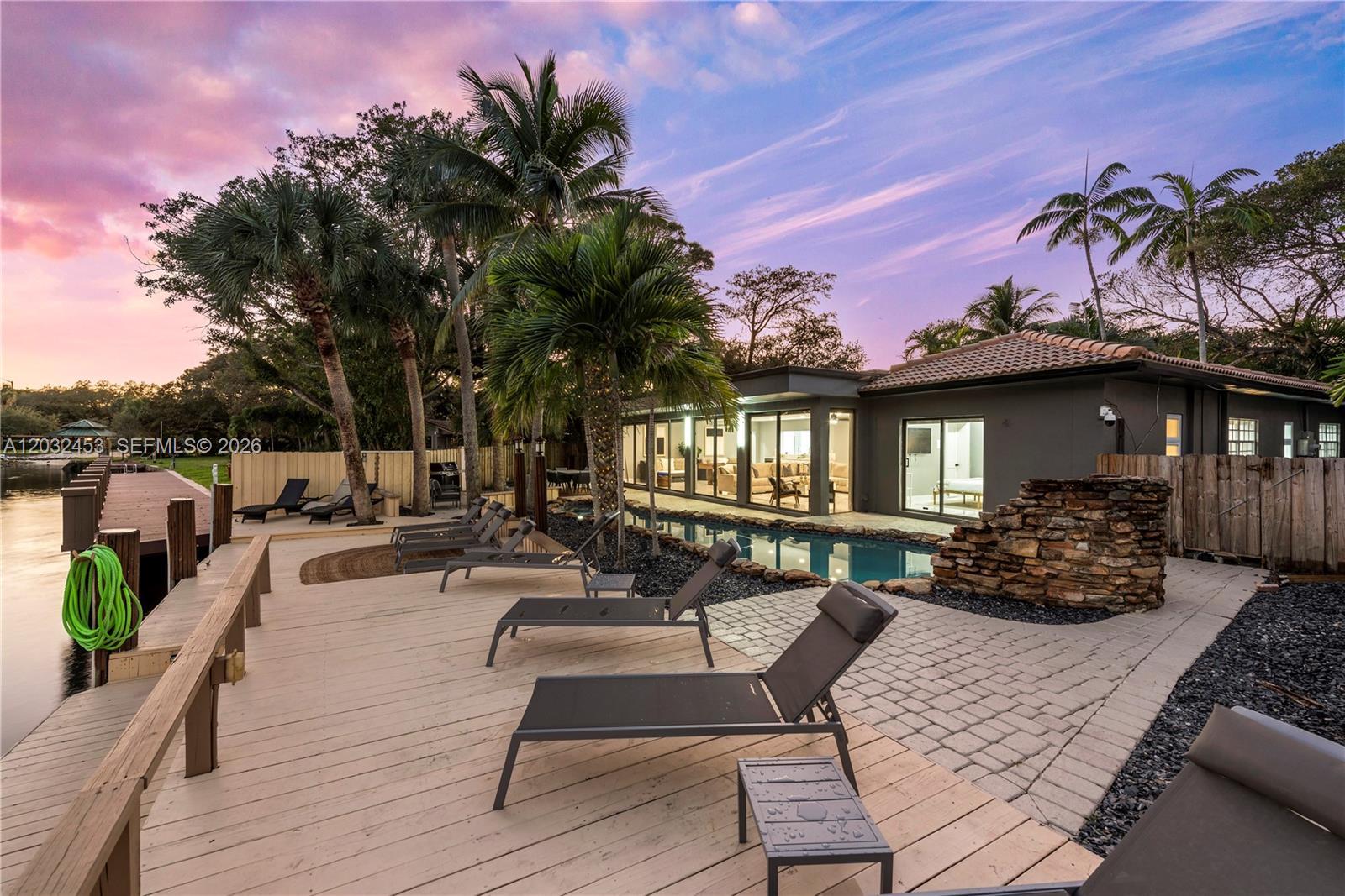 1030 SW 14th Ter, Fort Lauderdale FL 33312 photo 4