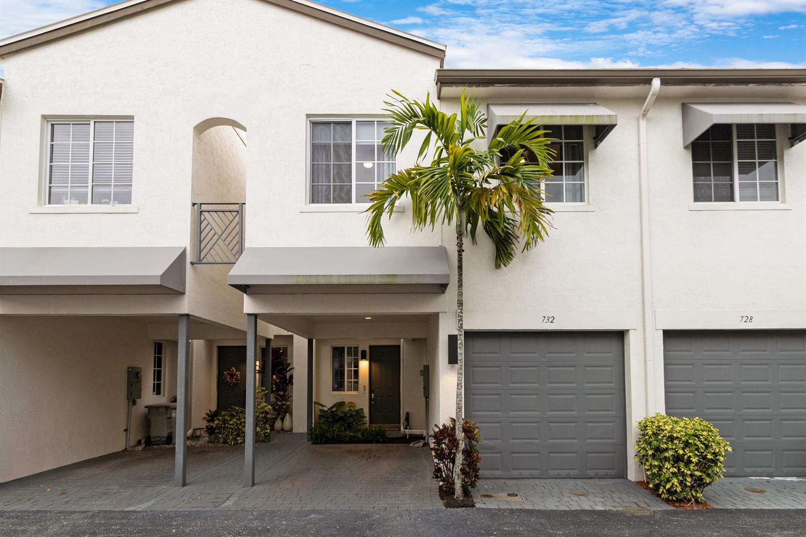 732 SE 2nd Street # 732, Pompano Beach FL 33060