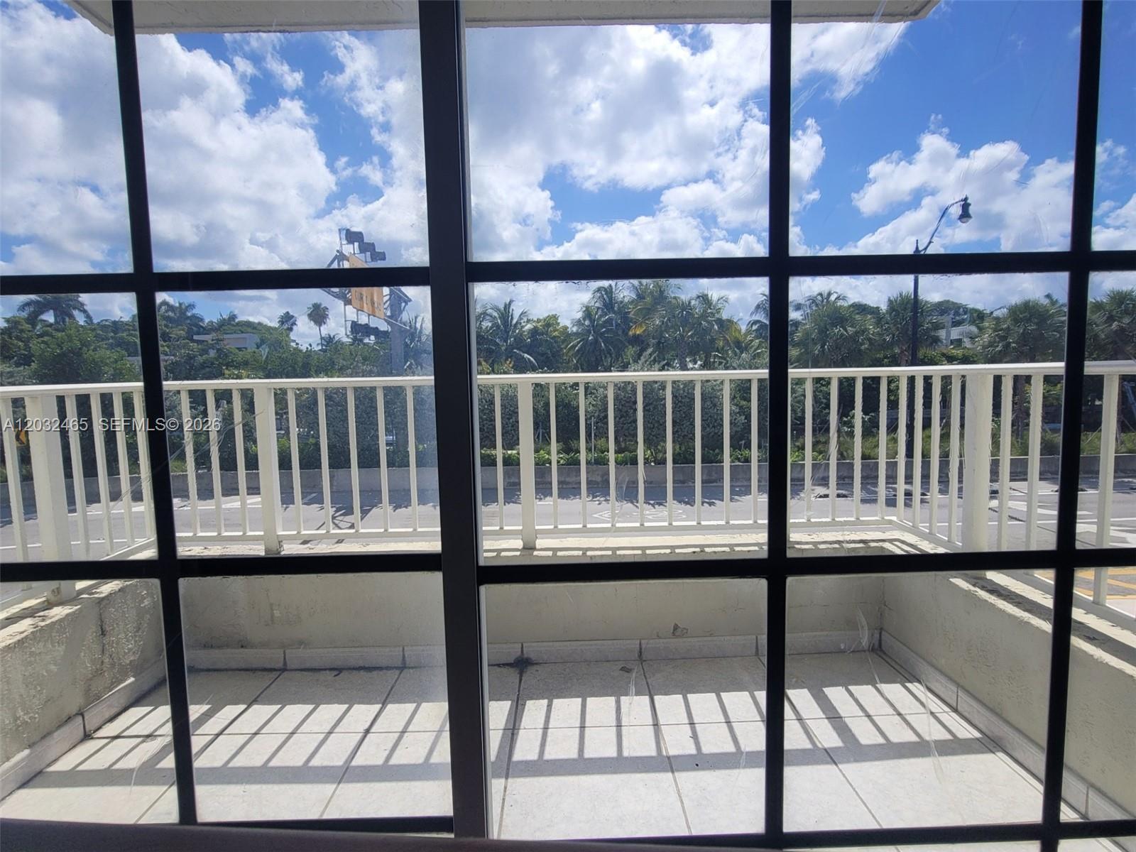 2600 Collins Ave # 201, Miami Beach FL 33140 photo 2