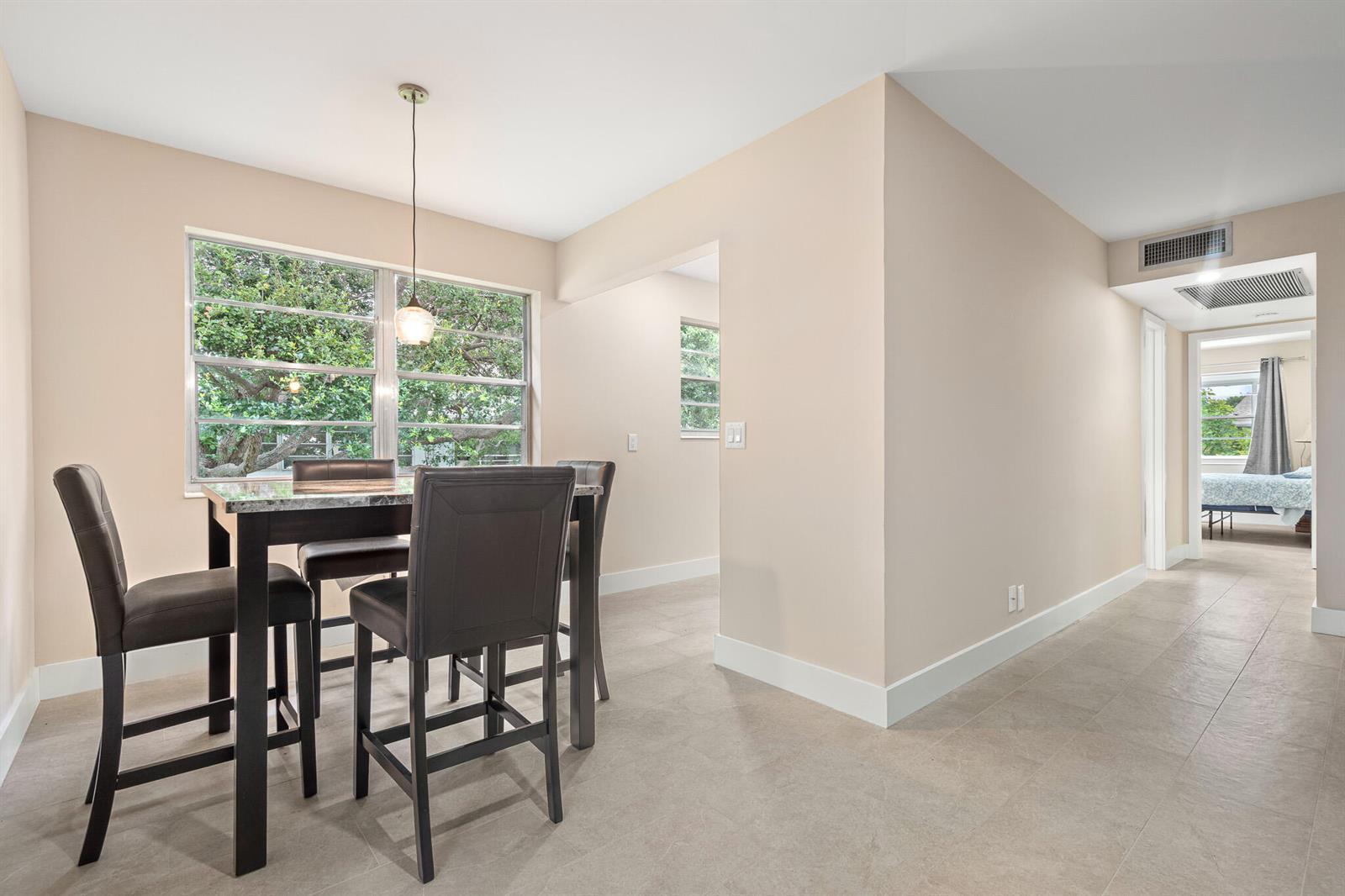 168 Farnham, Deerfield Beach FL 33442 photo 3