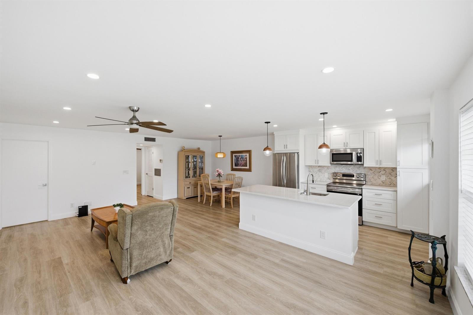 955 Circle Drive # B, Delray Beach FL 33445 photo 3