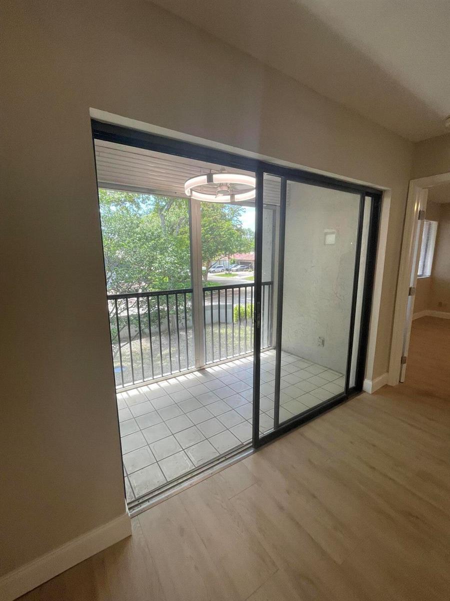 9537 SW 1st Court, Coral Springs FL 33071 photo 5