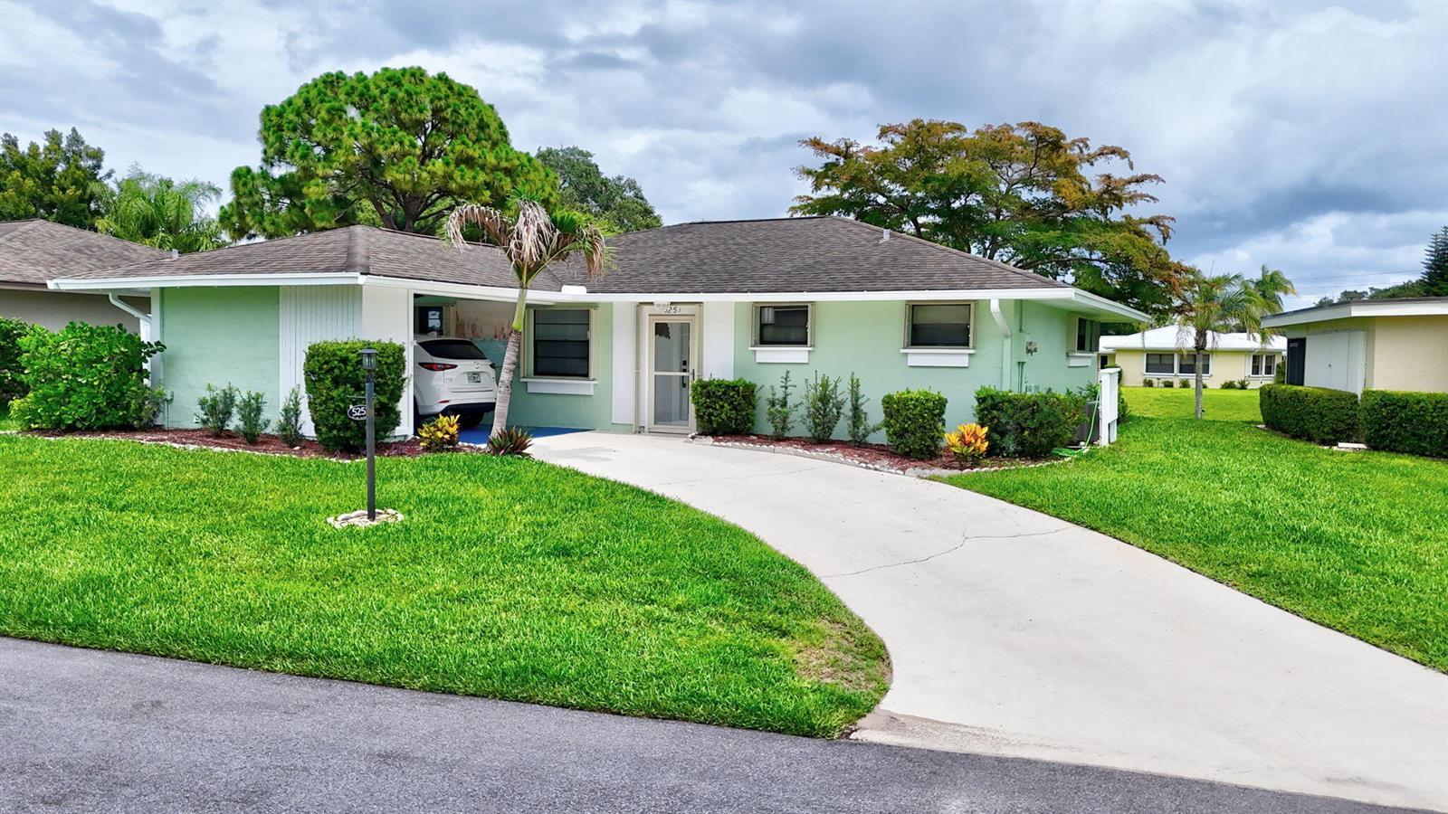 5251 SE Sea Island Way SE, Stuart FL 34997 photo 2