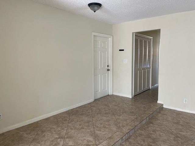 10631 NW 39th Street, Coral Springs FL 33065 photo 2